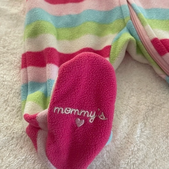 NWOT Newborn Carter’s pink blue green  stripe footed pajamas w/monkey graphic - Picture 7 of 10